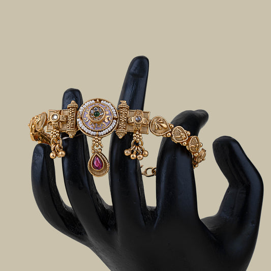 Royal Heritage Kundan Bracelet