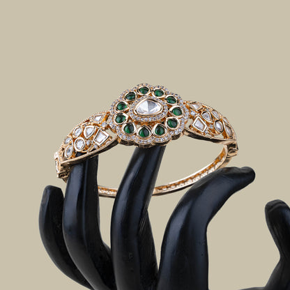 Divine Array Kundan Bracelet