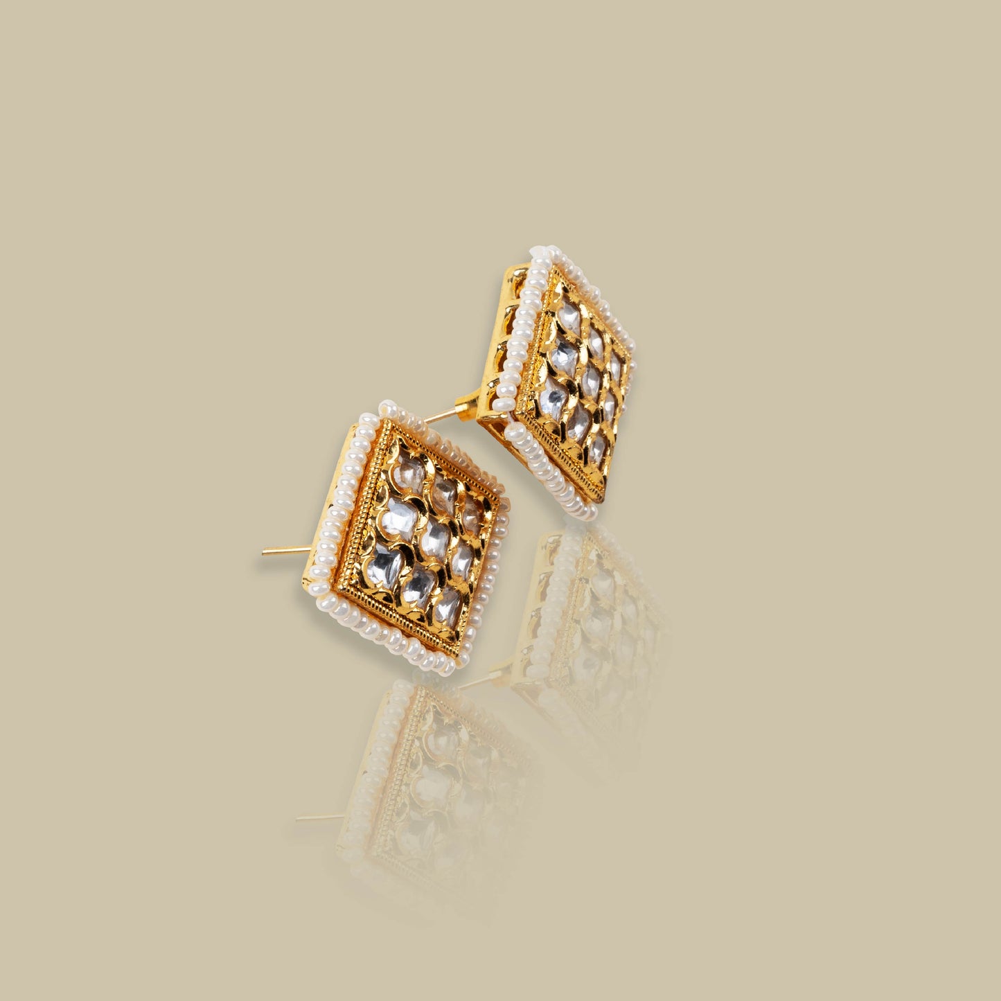 Pearl Edge Kundan Studs