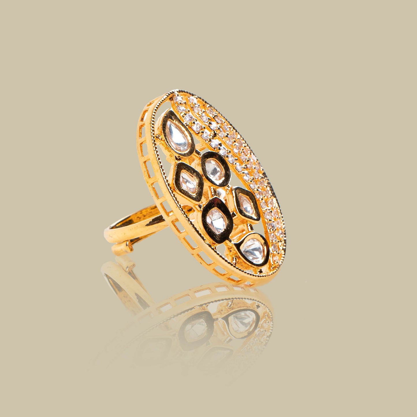 Golden Medallion Kundan Ring