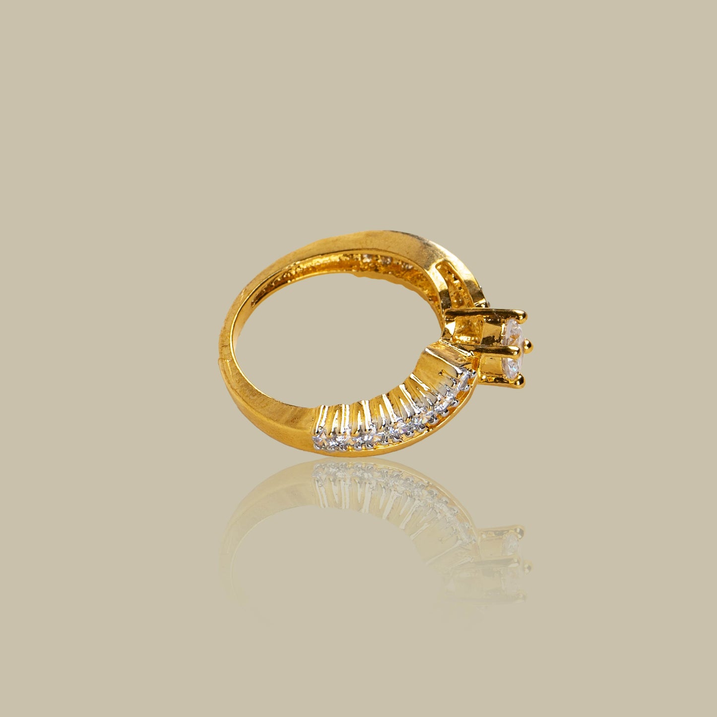 Sleek Arc Solitaire Ring