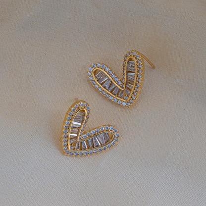 Glamour Heart Studs