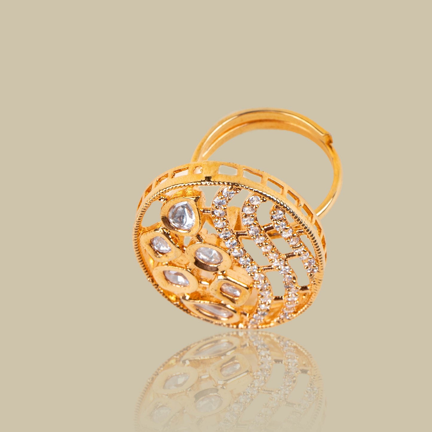 Golden Medallion Kundan Ring