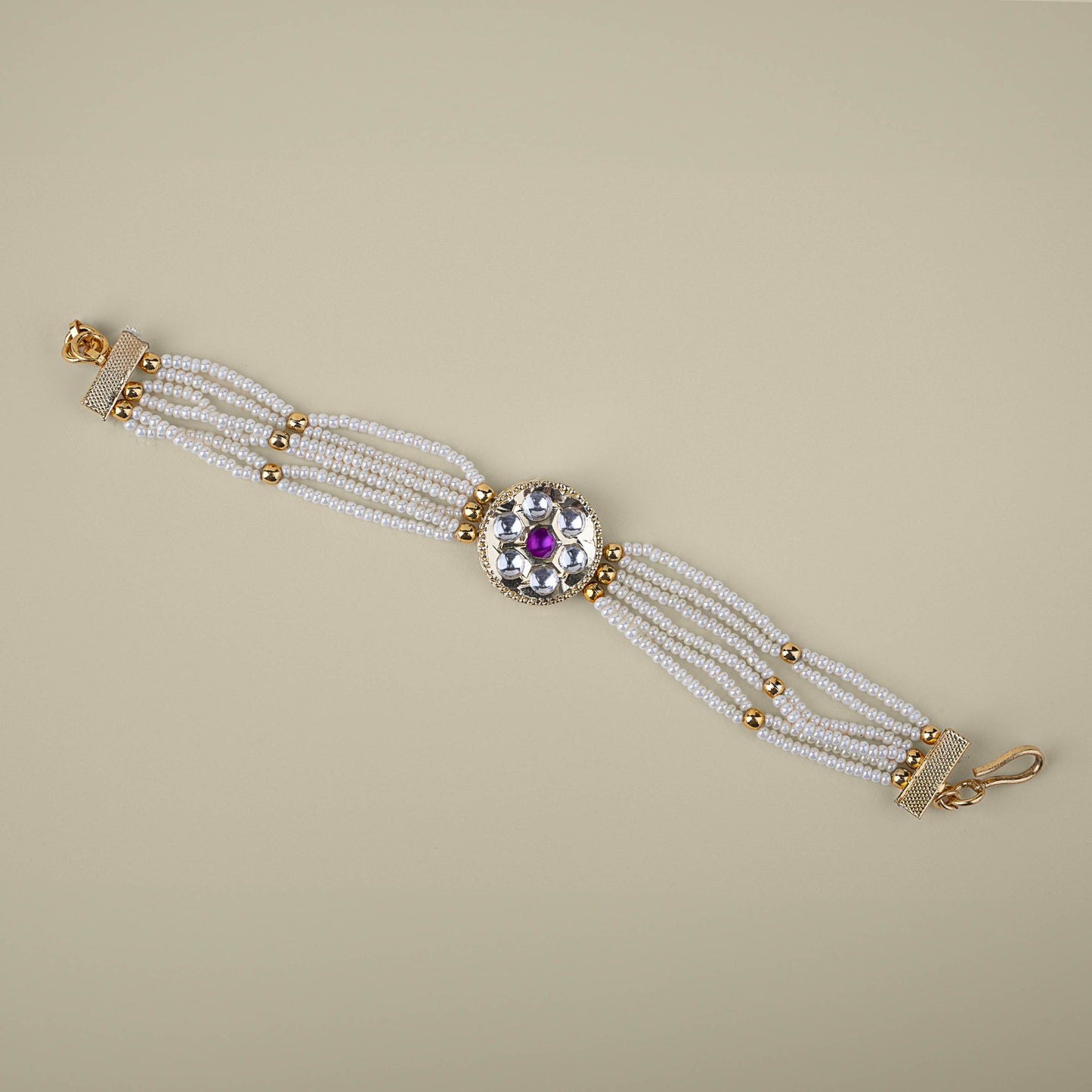 Radiant Pearl Kundan Bracelet