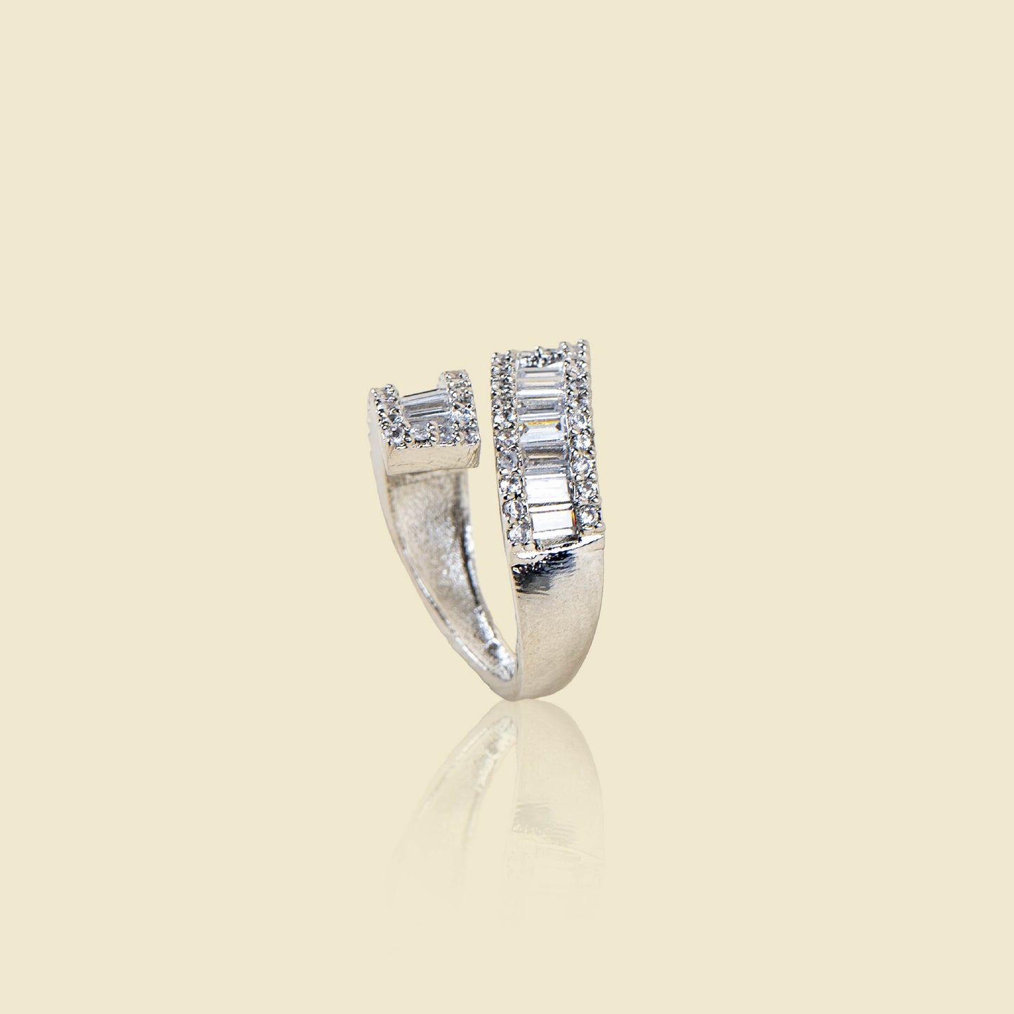 Zig Zac Crossover American Diamond Ring