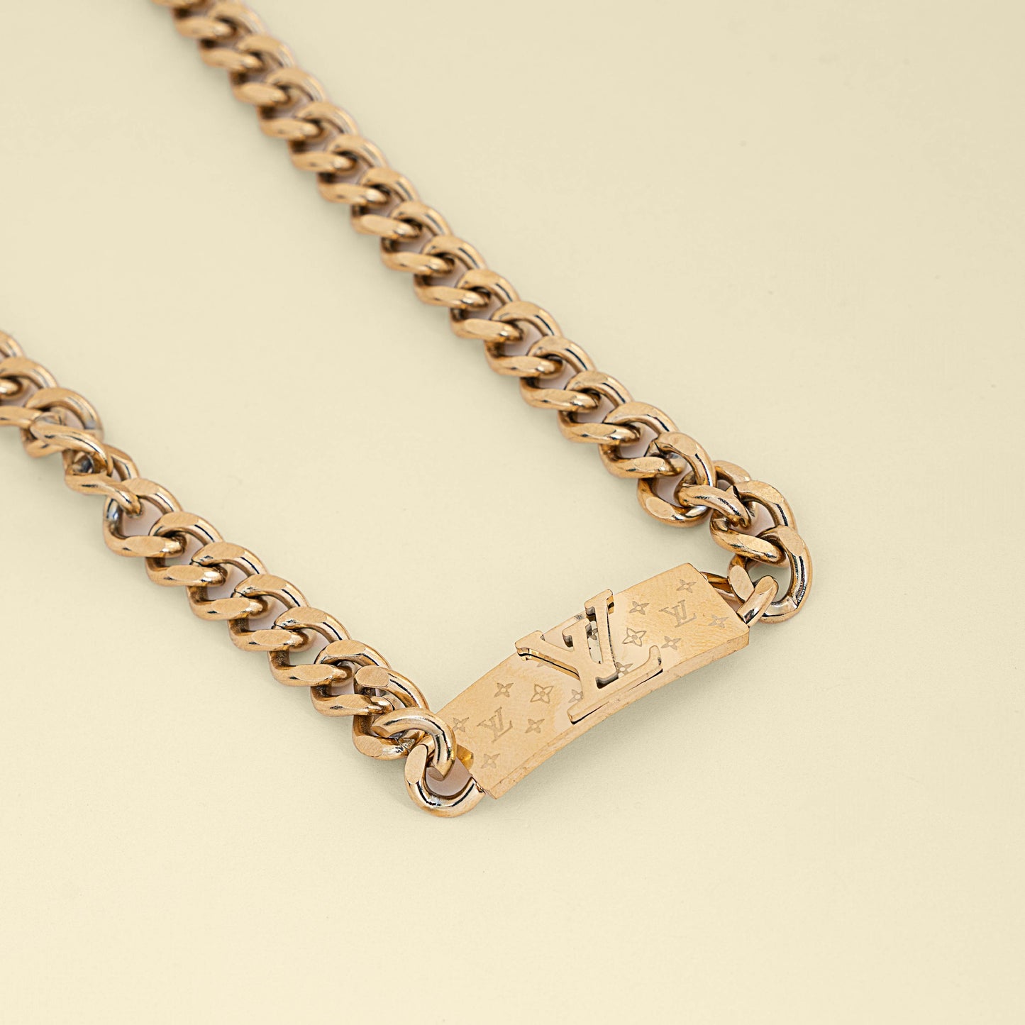 Bold Chain Pendant