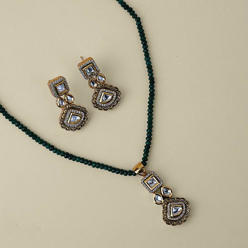 Floral Cascade Kundan Pendant Set