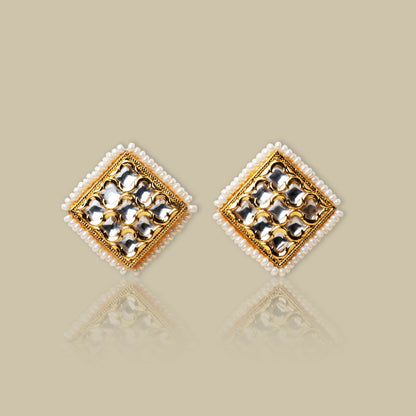 Pearl Edge Kundan Studs