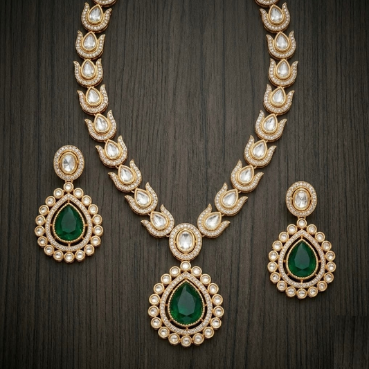 Dewdrop Emerald Kundan Necklace