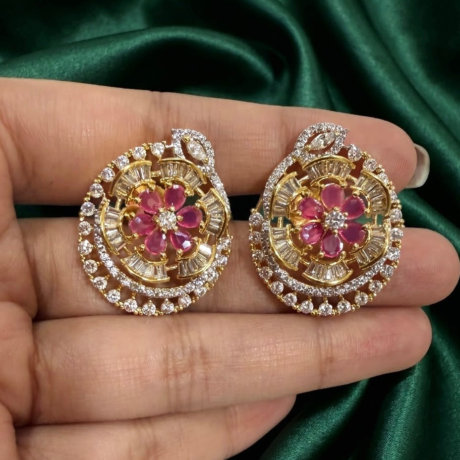 Ira Floral Pendant Set