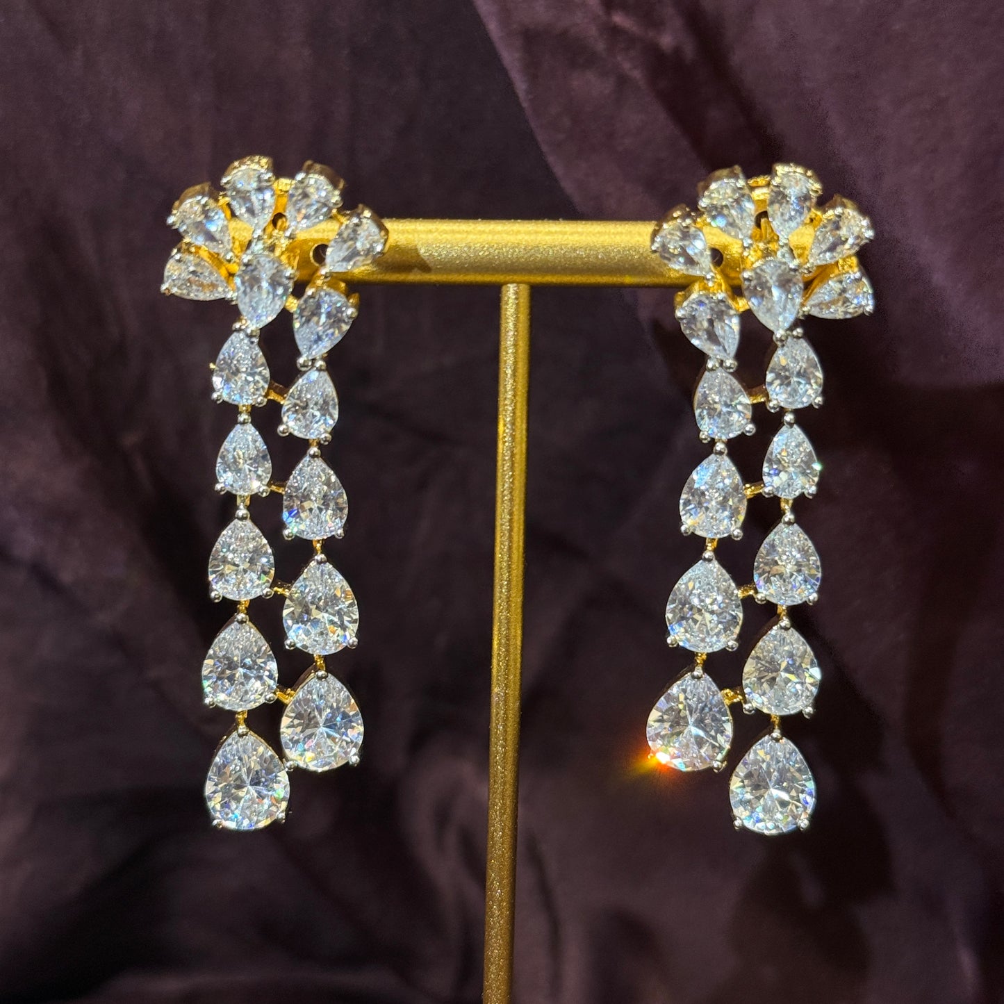 Crown Hasli Necklace Set