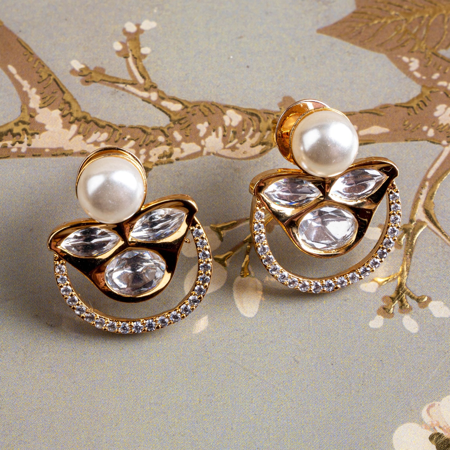 Pearlescent Crescent Kundan Earrings