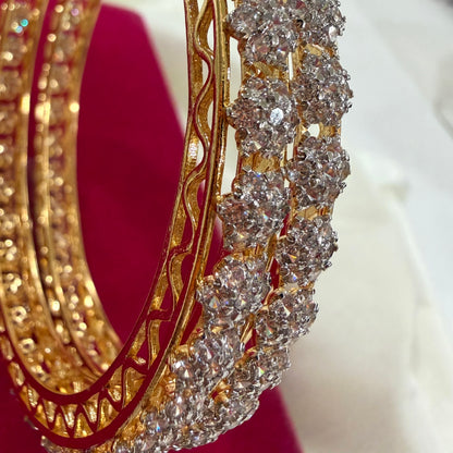 Solitaire Bangle Set