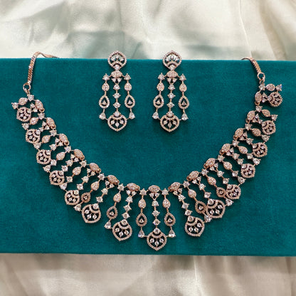 Betel Dew Harmony Necklace