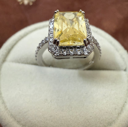 Yellow Crystal Ajustable Ring