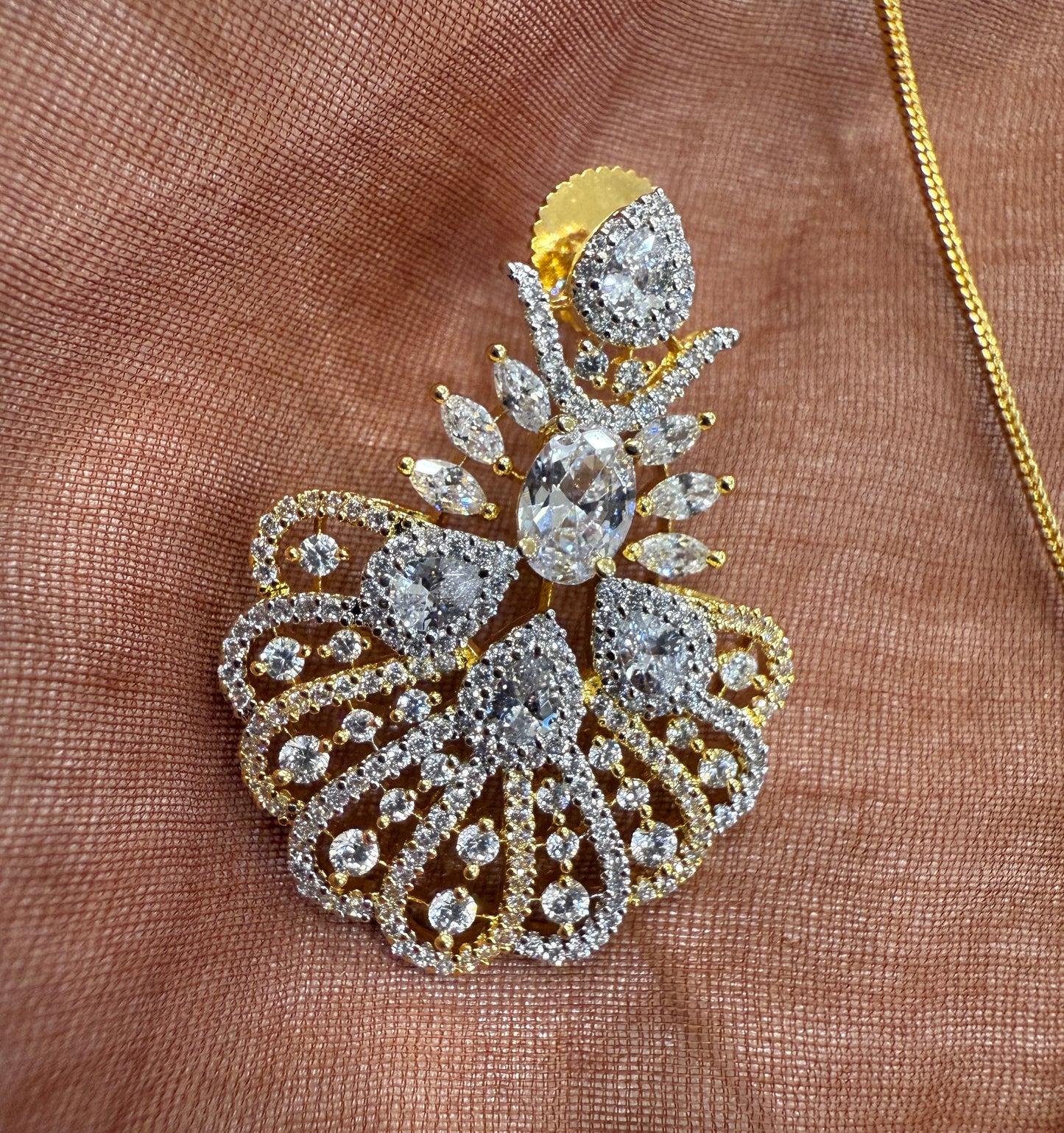 Royal Plumage American Diamond Pendant Set