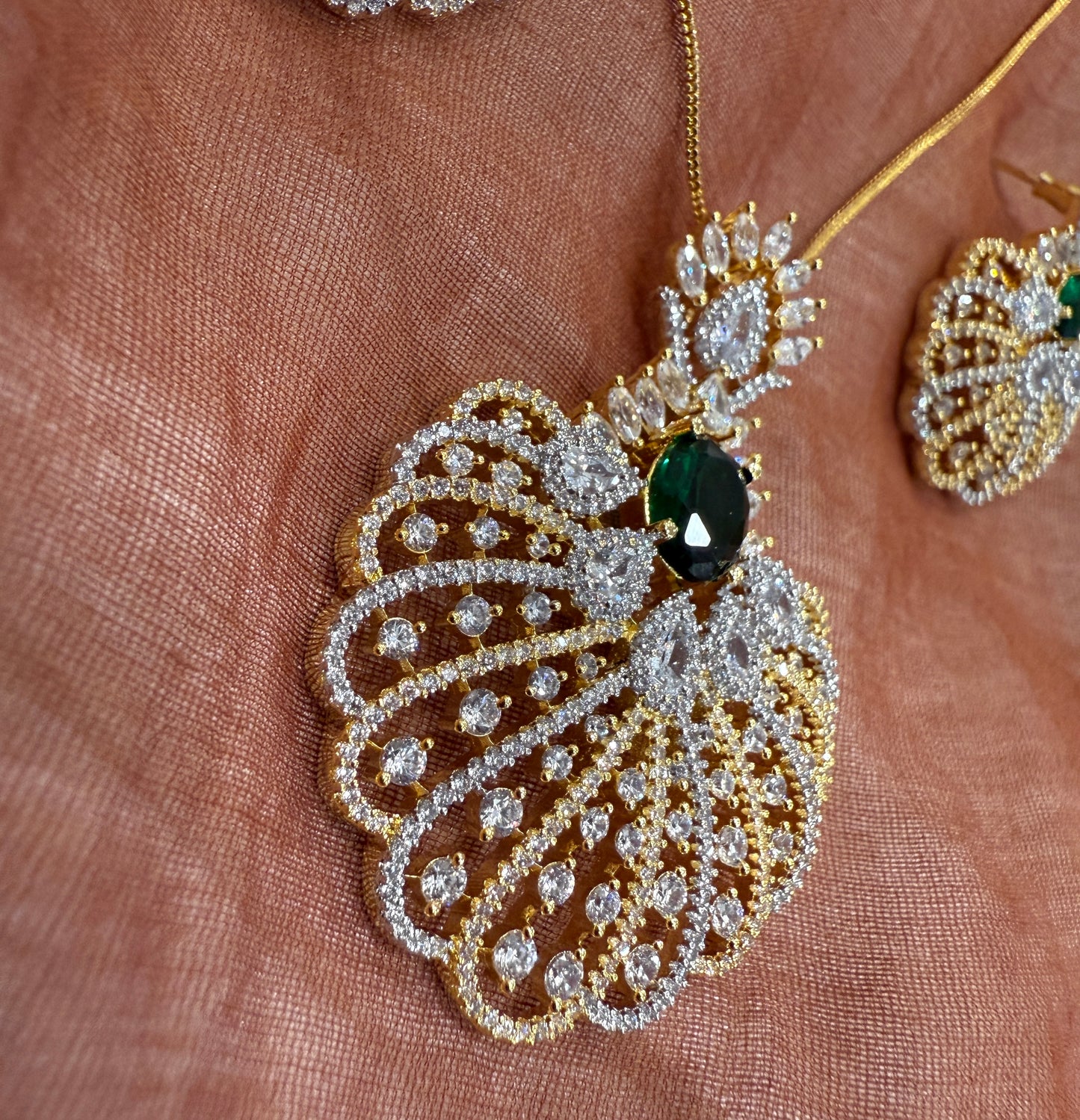 Royal Plumage American Diamond Pendant Set