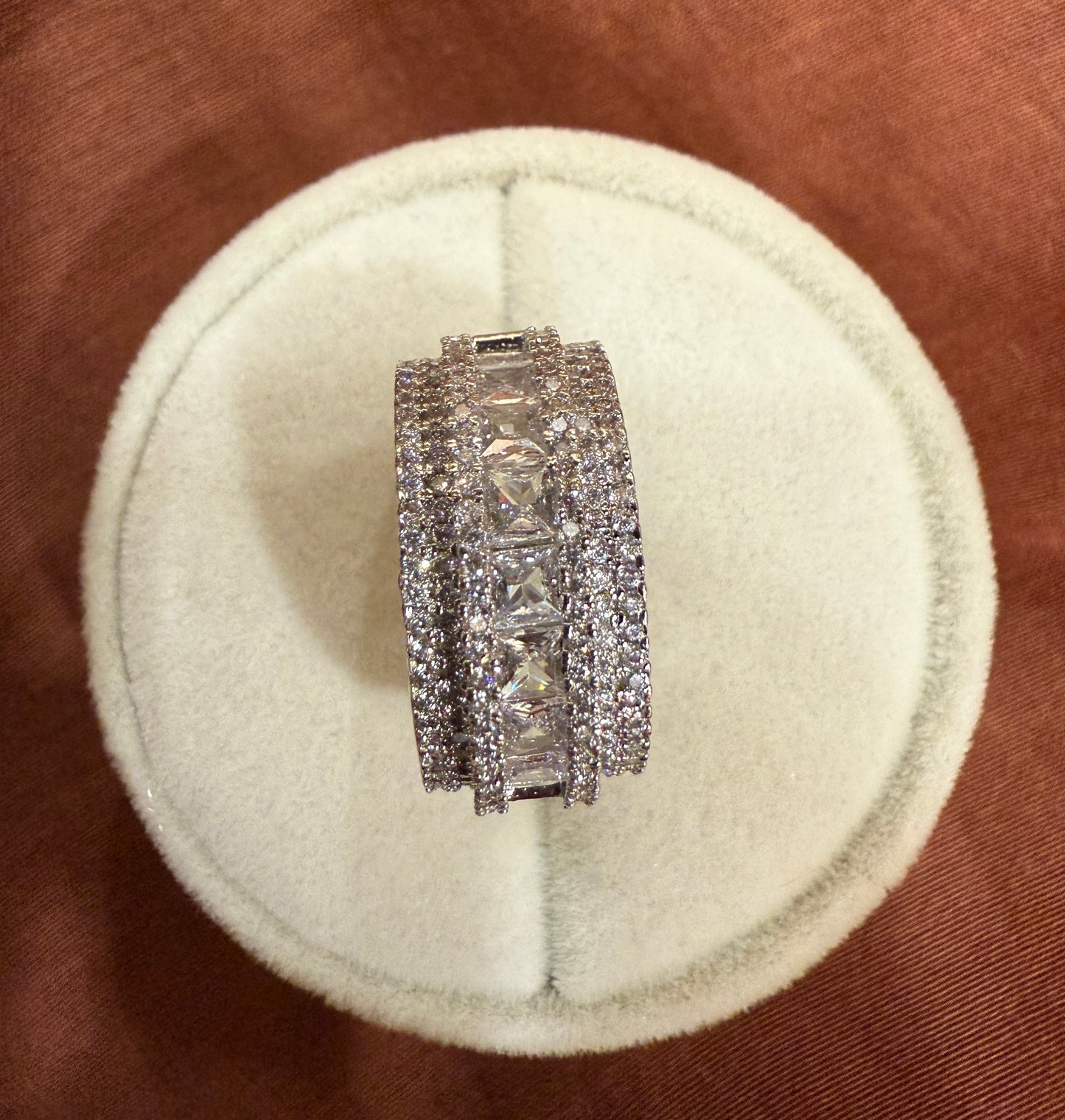 Band ring
