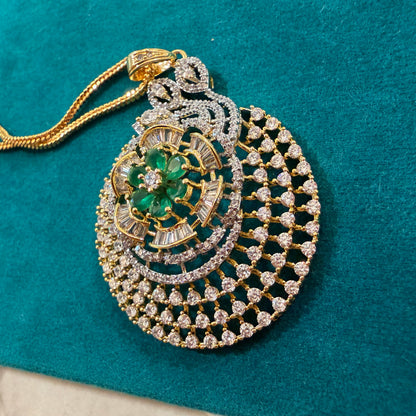 Ira Floral Pendant Set