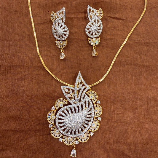 Divine Feather Pendant Set
