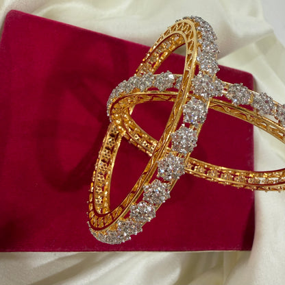 Solitaire Bangle Set