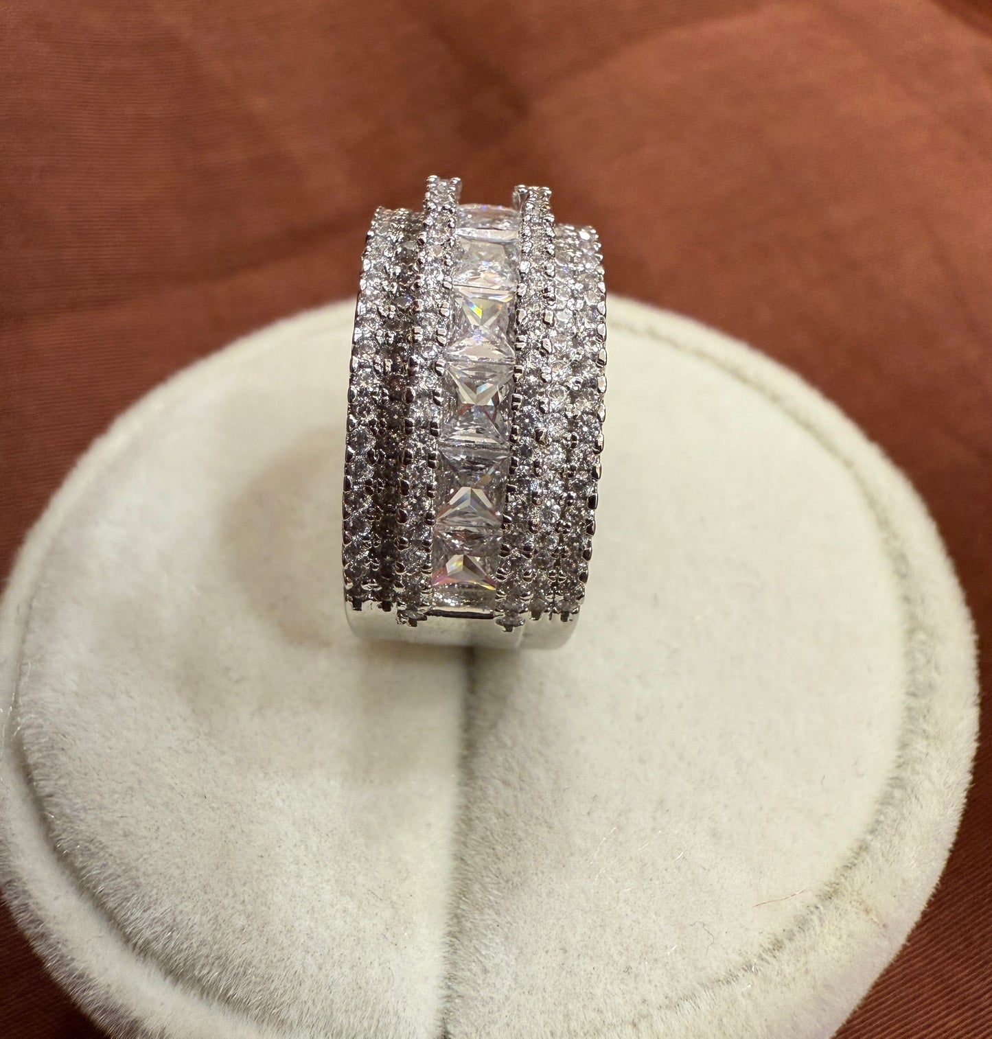 Band ring