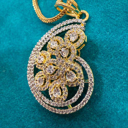 Amara Glow Pendant Set
