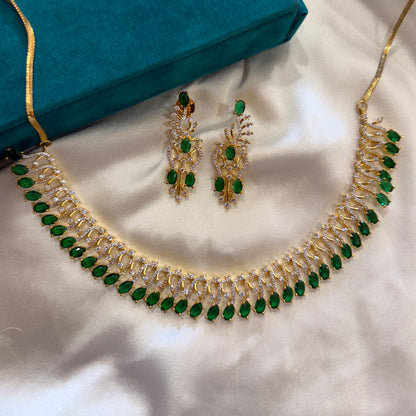 Emerald Twist Necklace Set