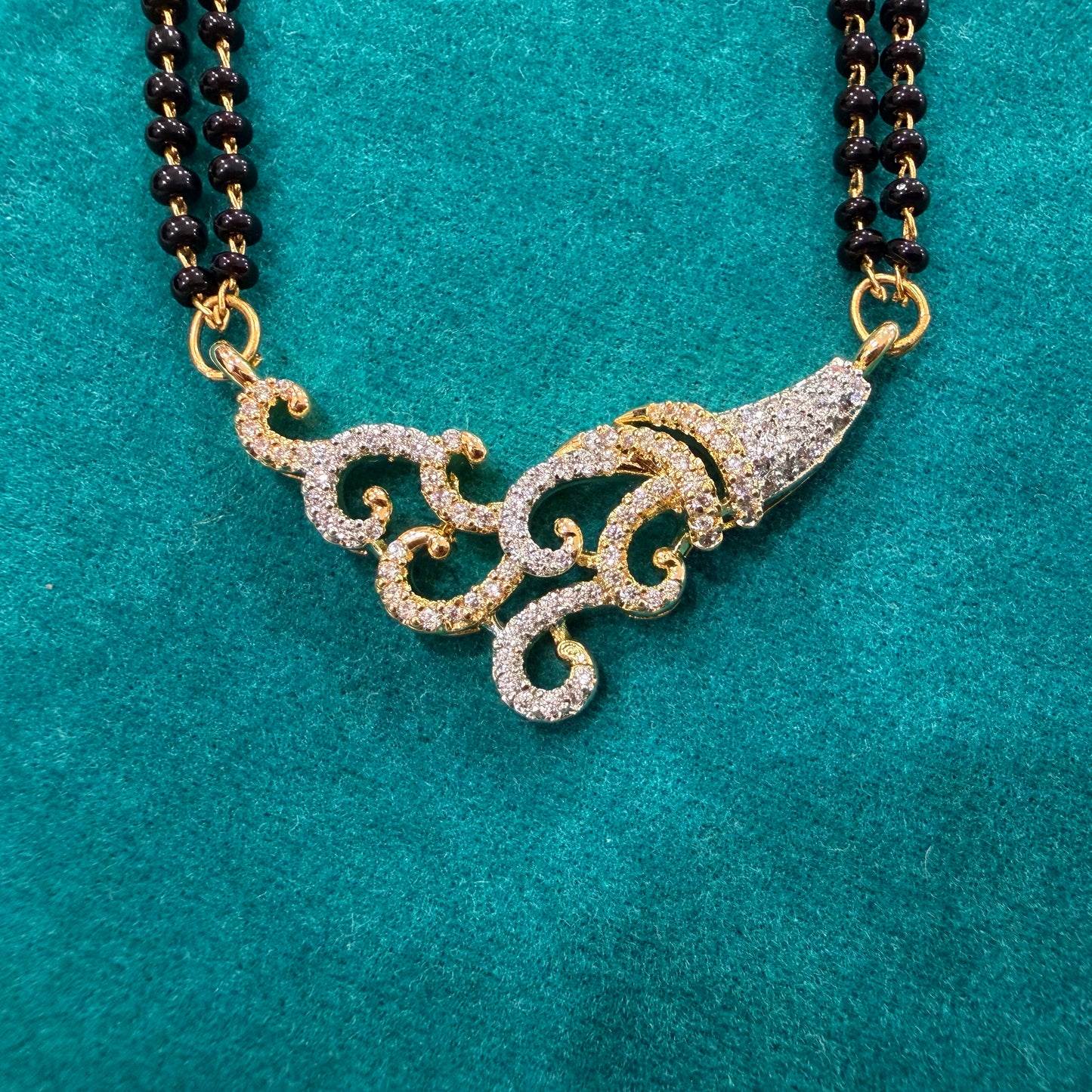 Chandra Mangalsutra Set