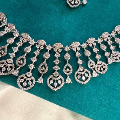 Betel Dew Harmony Necklace