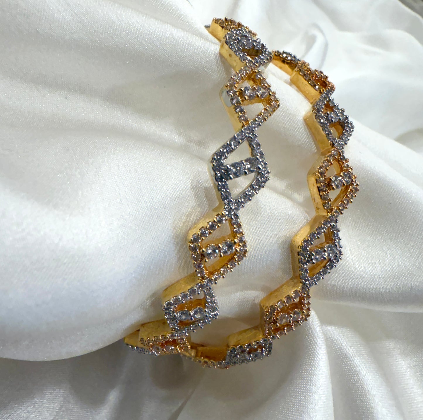 Diamond Criss Cross Banlges