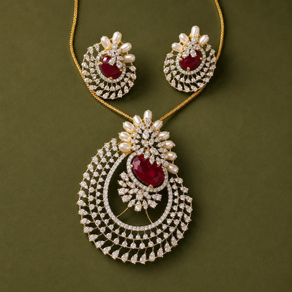Mohini Pearl Pendant Set