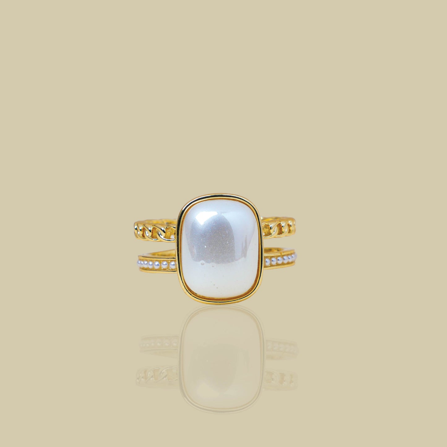 Ocean Pearl Stud Ring