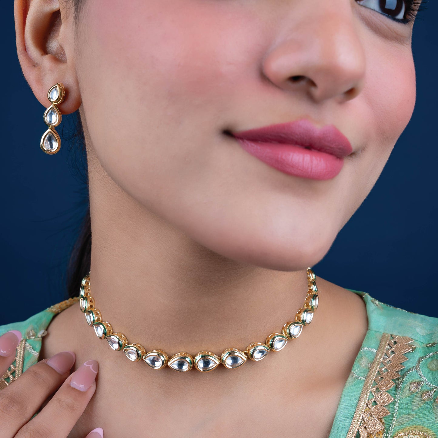 Classic Kundan Dewdrop Necklace