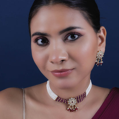 Subtle Scarlet Kundan Choker