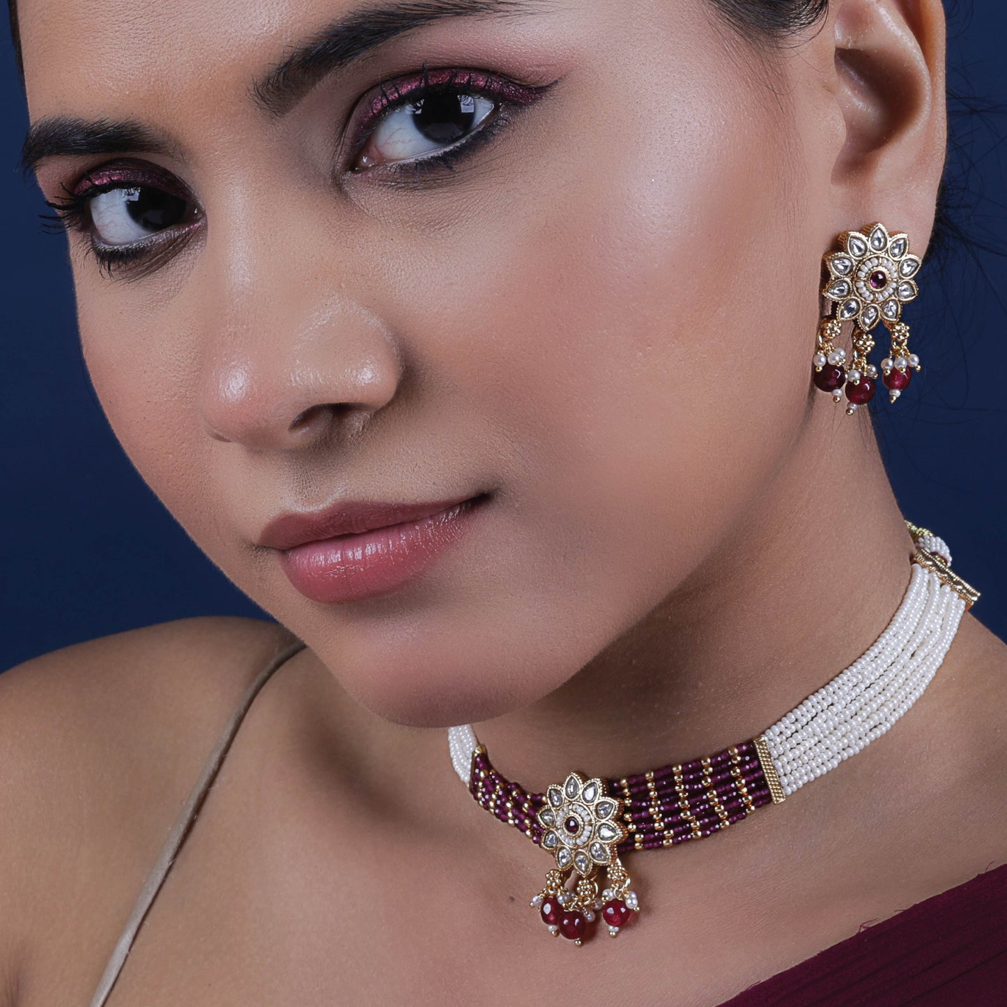 Subtle Scarlet Kundan Choker