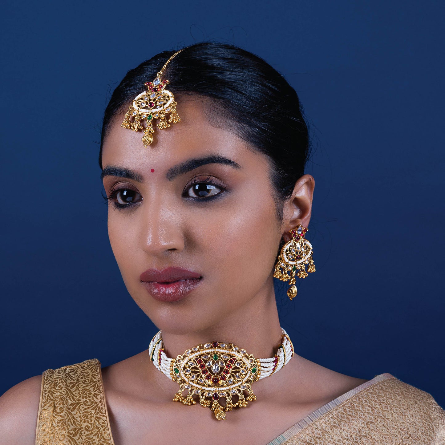 Maharani's Pride Kundan necklace set