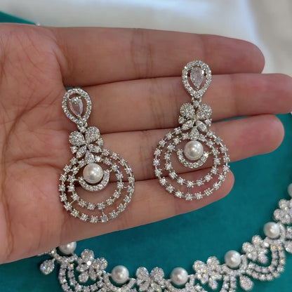 Pearl Bliss Necklace Set
