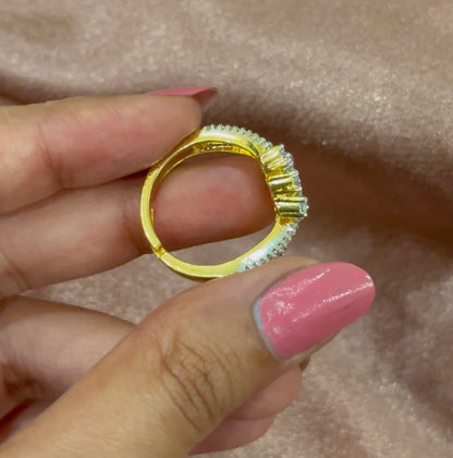 Criss Cross Ring